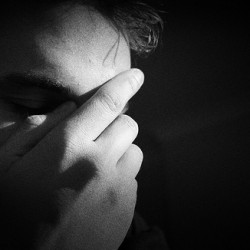 http://www.reneweveryday.com/assets/1/7/Depression-facts-depressionisreal-1-250x250.jpg